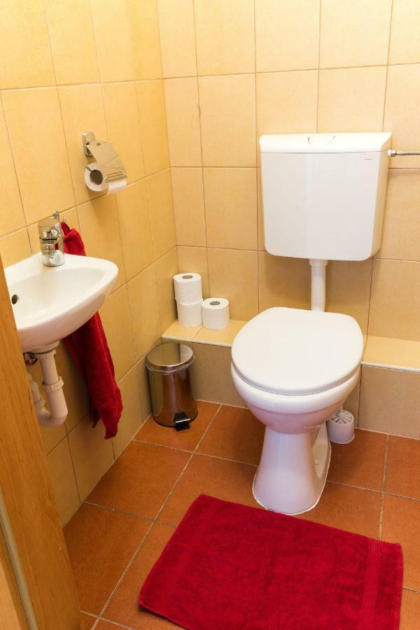 Mse Apartman Miskolc Esterno foto